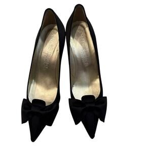 Anne Klein Black Satin Dress Shoes with Bow Detail 3.5” Heel 6.5M Made in Italy